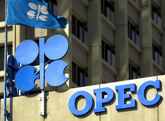 L'OPEC taglia le previsioni