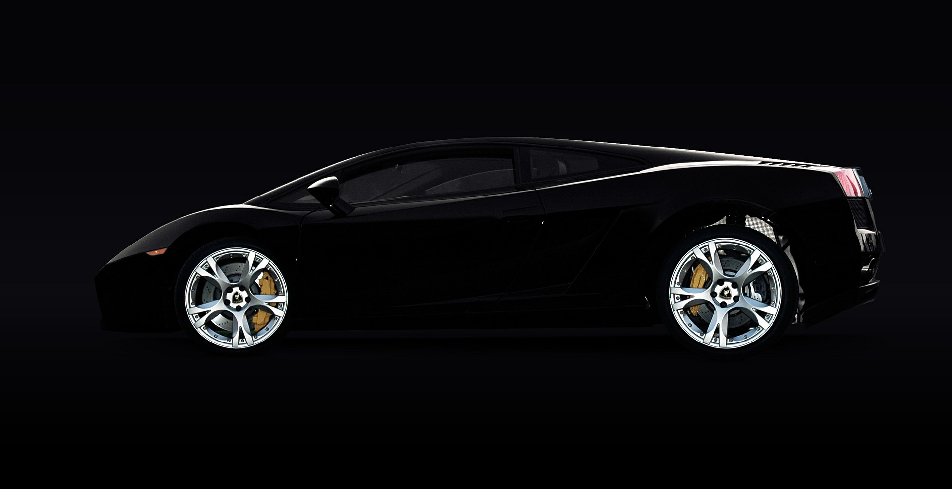 Lamborghini: entro 2030 completamente elettrica